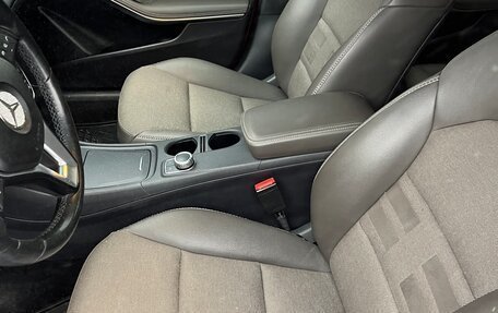 Mercedes-Benz GLA, 2014 год, 1 400 000 рублей, 14 фотография