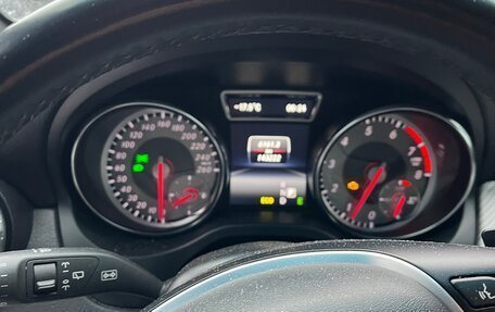 Mercedes-Benz GLA, 2014 год, 1 400 000 рублей, 17 фотография