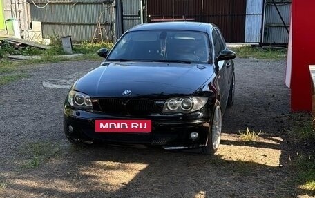 BMW 1 серия, 2007 год, 1 850 000 рублей, 3 фотография