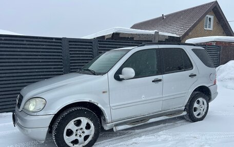 Mercedes-Benz M-Класс, 2001 год, 300 000 рублей, 3 фотография