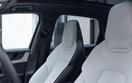 Porsche Cayenne III, 2024 год, 22 300 000 рублей, 17 фотография