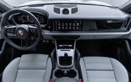 Porsche Cayenne III, 2024 год, 22 300 000 рублей, 22 фотография