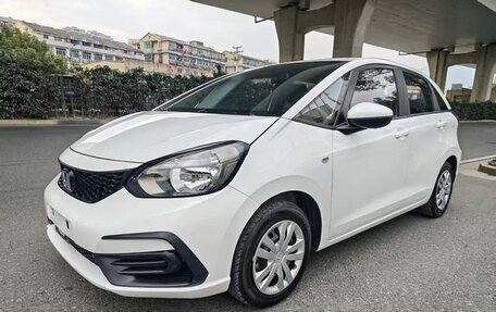 Honda Fit, 2023 год, 1 200 000 рублей, 1 фотография