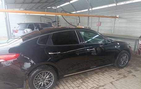 KIA Optima IV, 2017 год, 2 100 000 рублей, 8 фотография