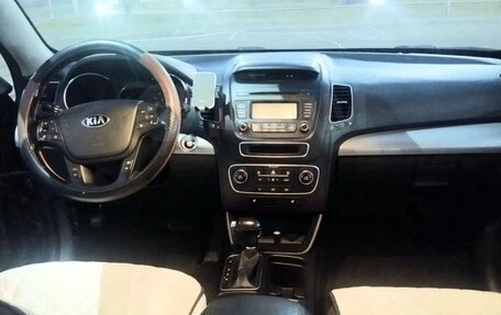 KIA Sorento II рестайлинг, 2014 год, 1 699 000 рублей, 2 фотография