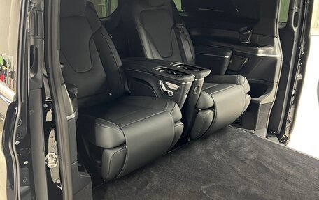 Mercedes-Benz V-Класс, 2025 год, 14 200 000 рублей, 6 фотография