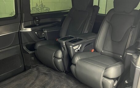 Mercedes-Benz V-Класс, 2025 год, 14 200 000 рублей, 7 фотография