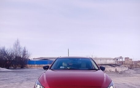 Mazda Axela, 2018 год, 1 800 000 рублей, 2 фотография