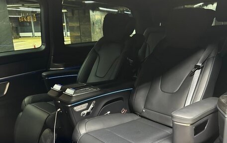 Mercedes-Benz V-Класс, 2025 год, 13 100 000 рублей, 4 фотография