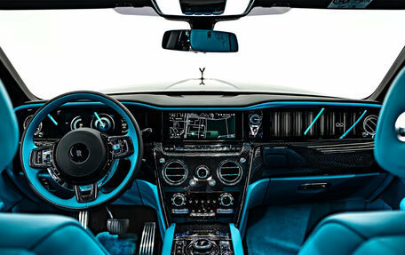 Rolls-Royce Cullinan, 2025 год, 70 690 000 рублей, 8 фотография