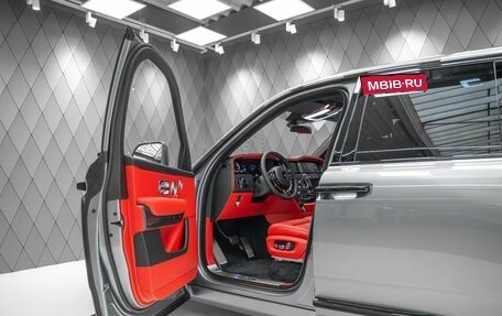 Rolls-Royce Cullinan, 2025 год, 70 690 000 рублей, 9 фотография