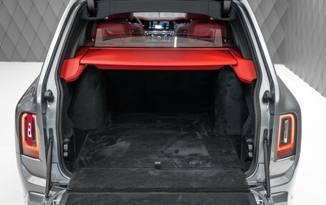 Rolls-Royce Cullinan, 2025 год, 70 690 000 рублей, 16 фотография