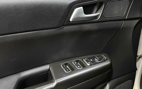 KIA Sportage IV рестайлинг, 2017 год, 1 920 000 рублей, 12 фотография