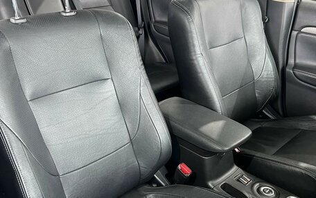 Mitsubishi Outlander III рестайлинг 3, 2014 год, 1 620 000 рублей, 12 фотография