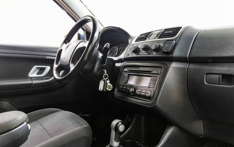 Skoda Fabia II, 2009 год, 598 000 рублей, 33 фотография