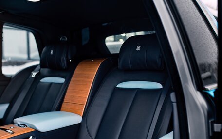 Rolls-Royce Cullinan, 2019 год, 30 700 000 рублей, 9 фотография