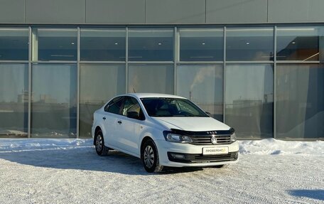 Volkswagen Polo VI (EU Market), 2016 год, 599 000 рублей, 2 фотография