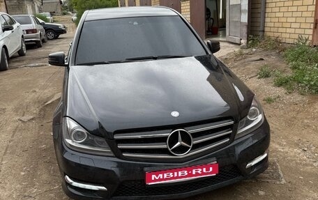 Mercedes-Benz C-Класс, 2011 год, 1 530 000 рублей, 1 фотография