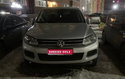 Volkswagen Touareg III, 2011 год, 2 000 000 рублей, 1 фотография
