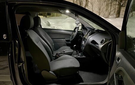 Ford Fiesta, 2007 год, 530 000 рублей, 17 фотография