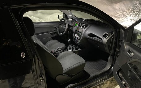 Ford Fiesta, 2007 год, 530 000 рублей, 18 фотография