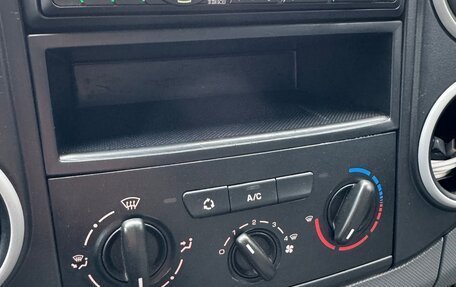 Peugeot Partner II рестайлинг 2, 2013 год, 730 000 рублей, 12 фотография