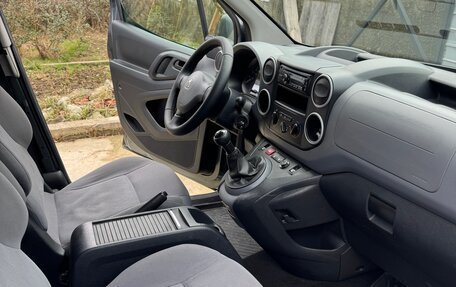 Peugeot Partner II рестайлинг 2, 2013 год, 730 000 рублей, 17 фотография