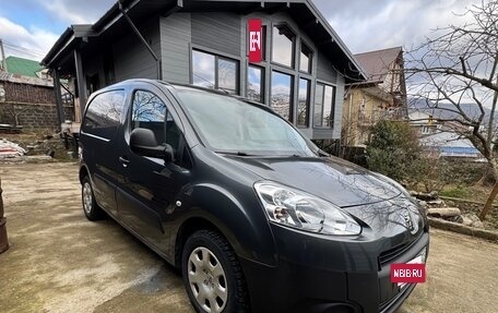 Peugeot Partner II рестайлинг 2, 2013 год, 730 000 рублей, 15 фотография