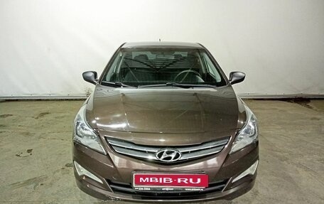 Hyundai Solaris II рестайлинг, 2015 год, 1 105 000 рублей, 2 фотография