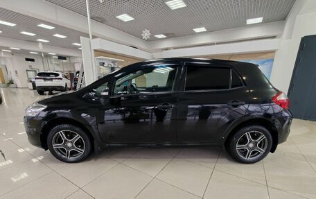 Toyota Auris II, 2011 год, 970 000 рублей, 8 фотография