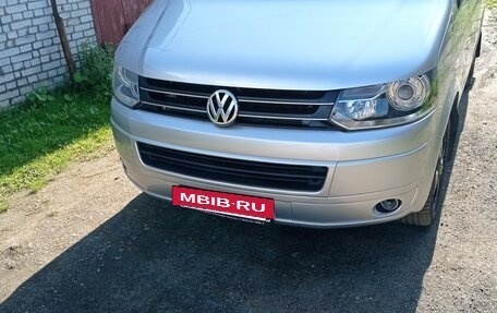 Volkswagen Caravelle T5, 2013 год, 2 000 000 рублей, 8 фотография