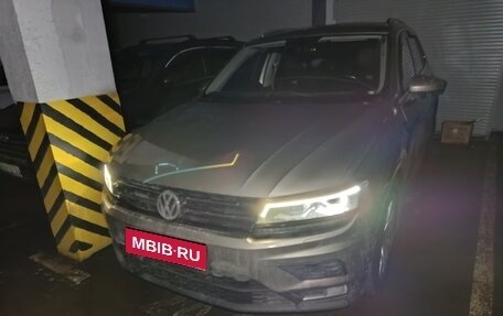 Volkswagen Tiguan II, 2017 год, 2 270 000 рублей, 1 фотография