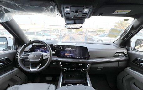 Chevrolet Tahoe IV, 2026 год, 8 370 000 рублей, 12 фотография