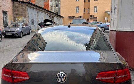 Volkswagen Passat B8 рестайлинг, 2017 год, 1 600 000 рублей, 7 фотография