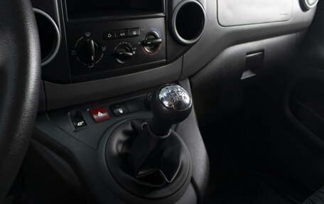 Peugeot Partner II рестайлинг 2, 2012 год, 680 000 рублей, 9 фотография