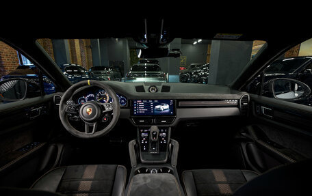 Porsche Cayenne III, 2022 год, 18 890 000 рублей, 5 фотография