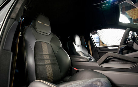 Porsche Cayenne III, 2022 год, 18 890 000 рублей, 10 фотография