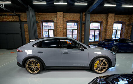 Porsche Cayenne III, 2022 год, 18 890 000 рублей, 13 фотография