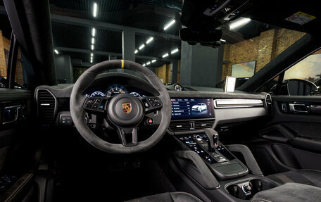 Porsche Cayenne III, 2022 год, 18 890 000 рублей, 17 фотография