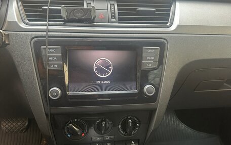 Skoda Rapid I, 2018 год, 1 200 000 рублей, 5 фотография