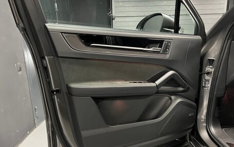 Porsche Cayenne III, 2024 год, 22 500 000 рублей, 40 фотография