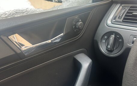 Skoda Rapid I, 2018 год, 1 200 000 рублей, 3 фотография