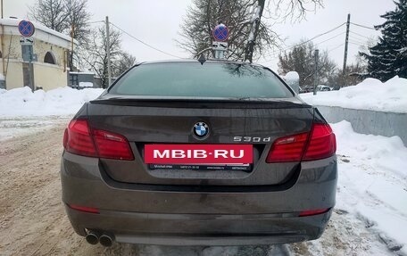 BMW 5 серия, 2012 год, 2 350 000 рублей, 15 фотография