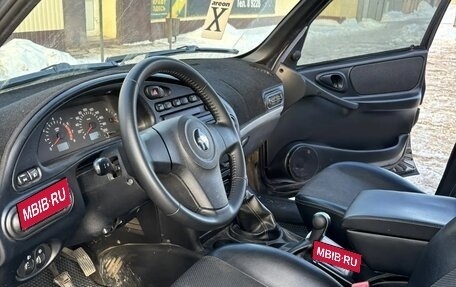 Chevrolet Niva I рестайлинг, 2016 год, 685 000 рублей, 4 фотография