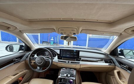 Audi A8, 2011 год, 1 555 000 рублей, 7 фотография