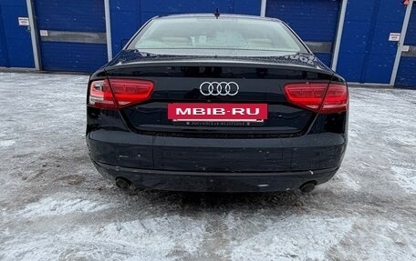 Audi A8, 2011 год, 1 555 000 рублей, 5 фотография