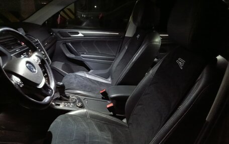 Volkswagen Tiguan II, 2017 год, 2 270 000 рублей, 8 фотография