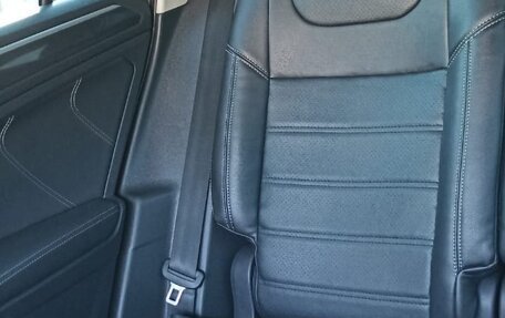 Volkswagen Tiguan II, 2017 год, 2 270 000 рублей, 5 фотография