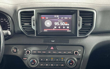 KIA Sportage IV рестайлинг, 2018 год, 2 099 000 рублей, 15 фотография