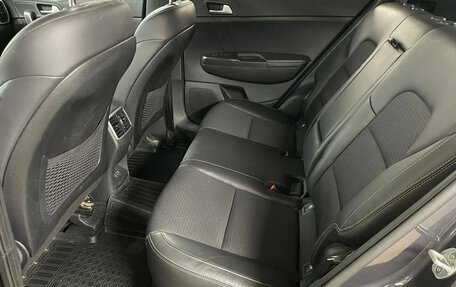 KIA Sportage IV рестайлинг, 2018 год, 2 099 000 рублей, 19 фотография